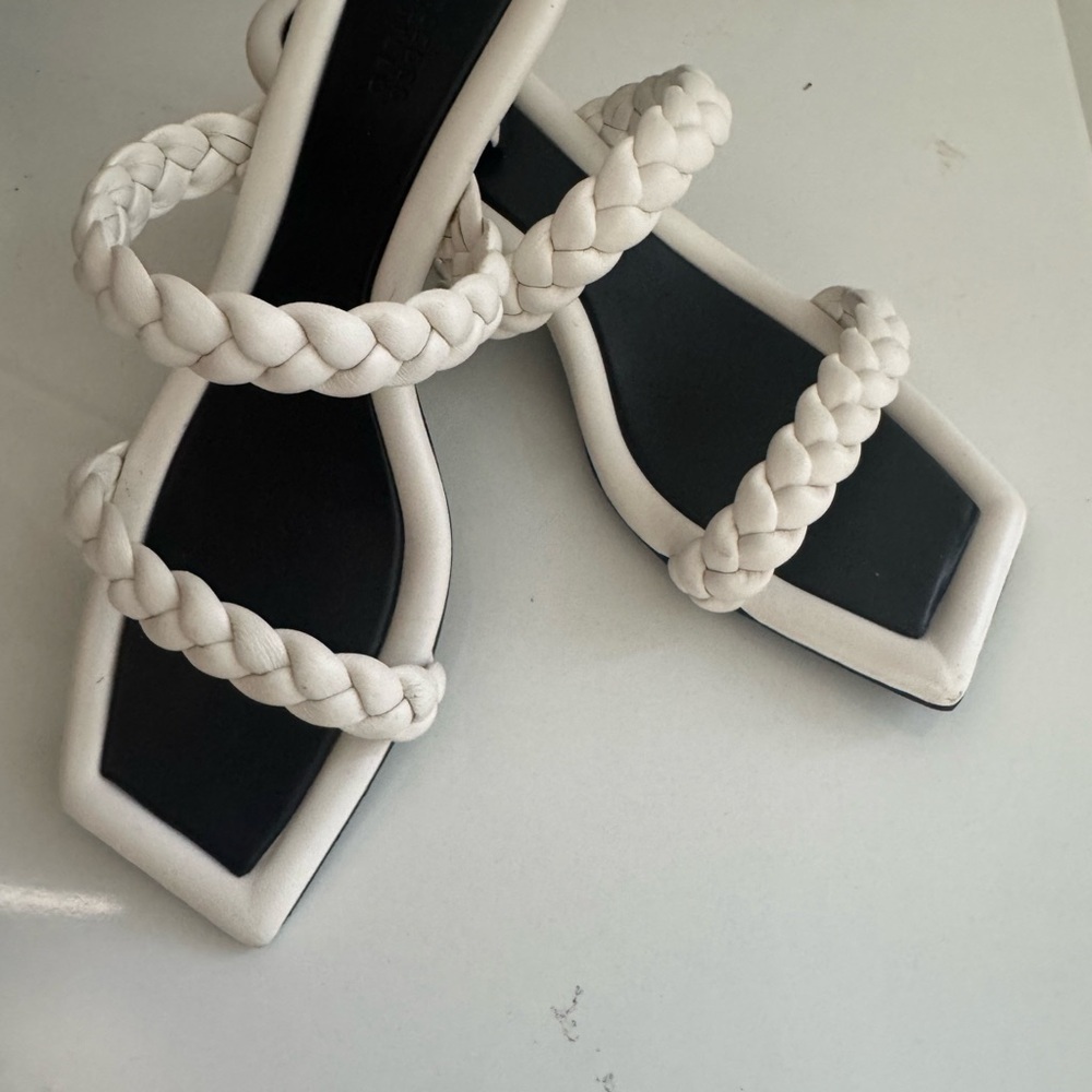 MERCEDES CASTILLO White Braided Sandals ChicHeeled Sandals – Size 40 (US 9.5/10) - Picture 5 of 8